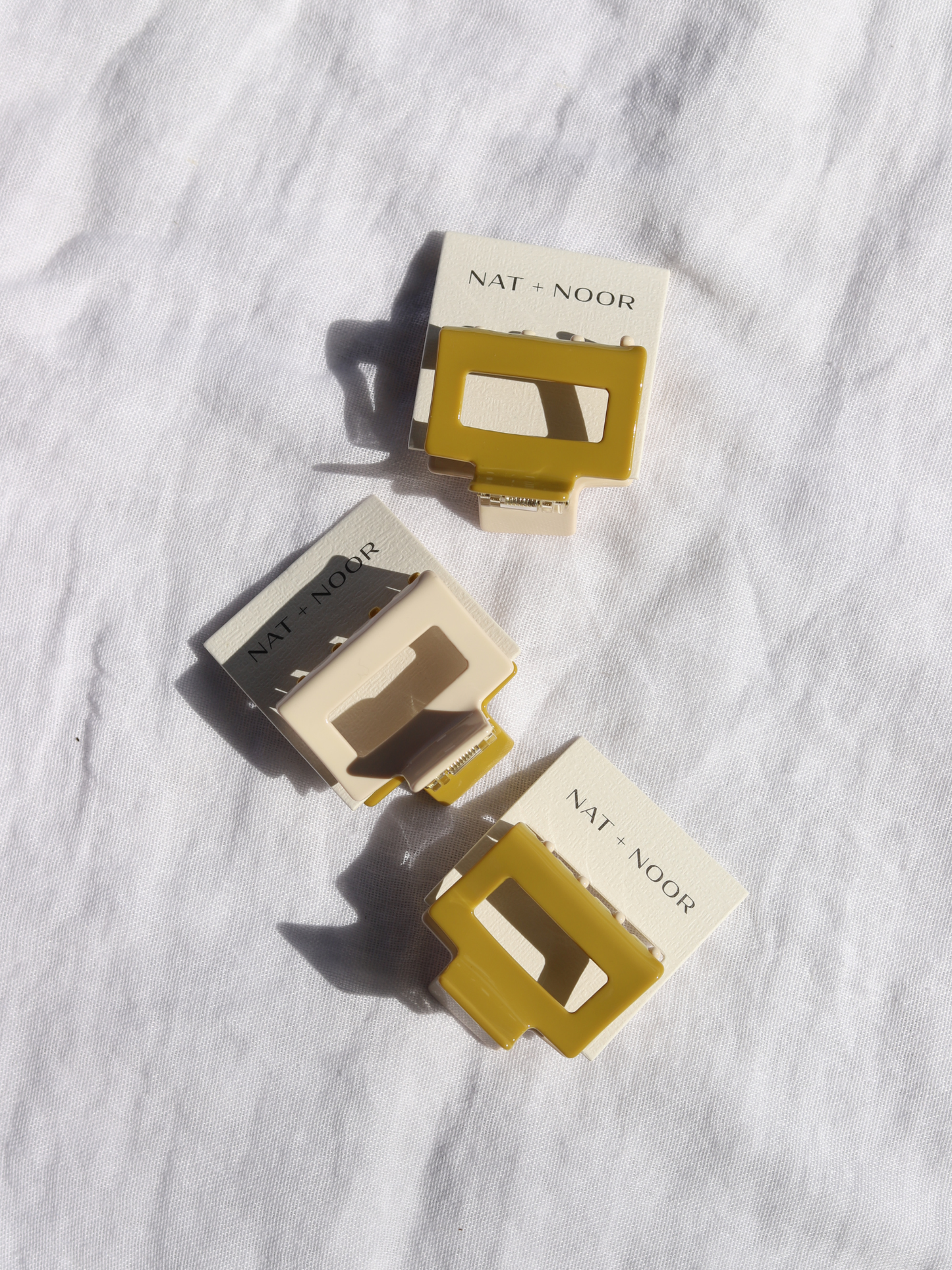 Two Tone Hair Claw In Olive - Set of 3