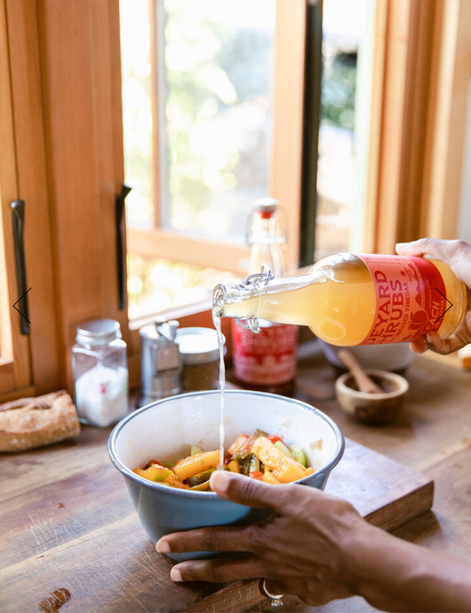 Peach Fruit-Infused Vinegar